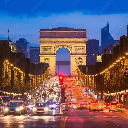 Champs-elysees